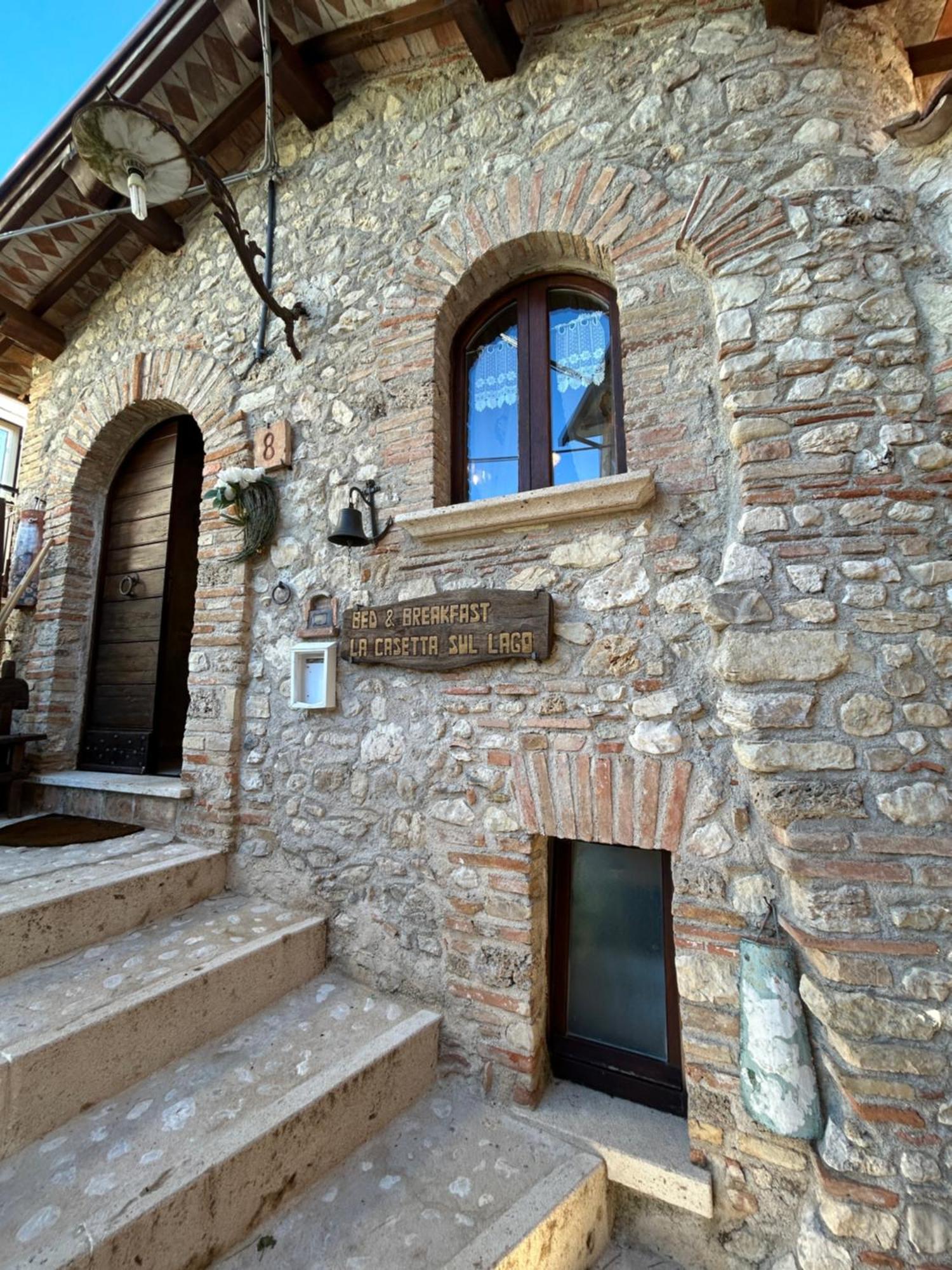 B&B La Casetta Sul Lago Colle di Tora 외부 사진
