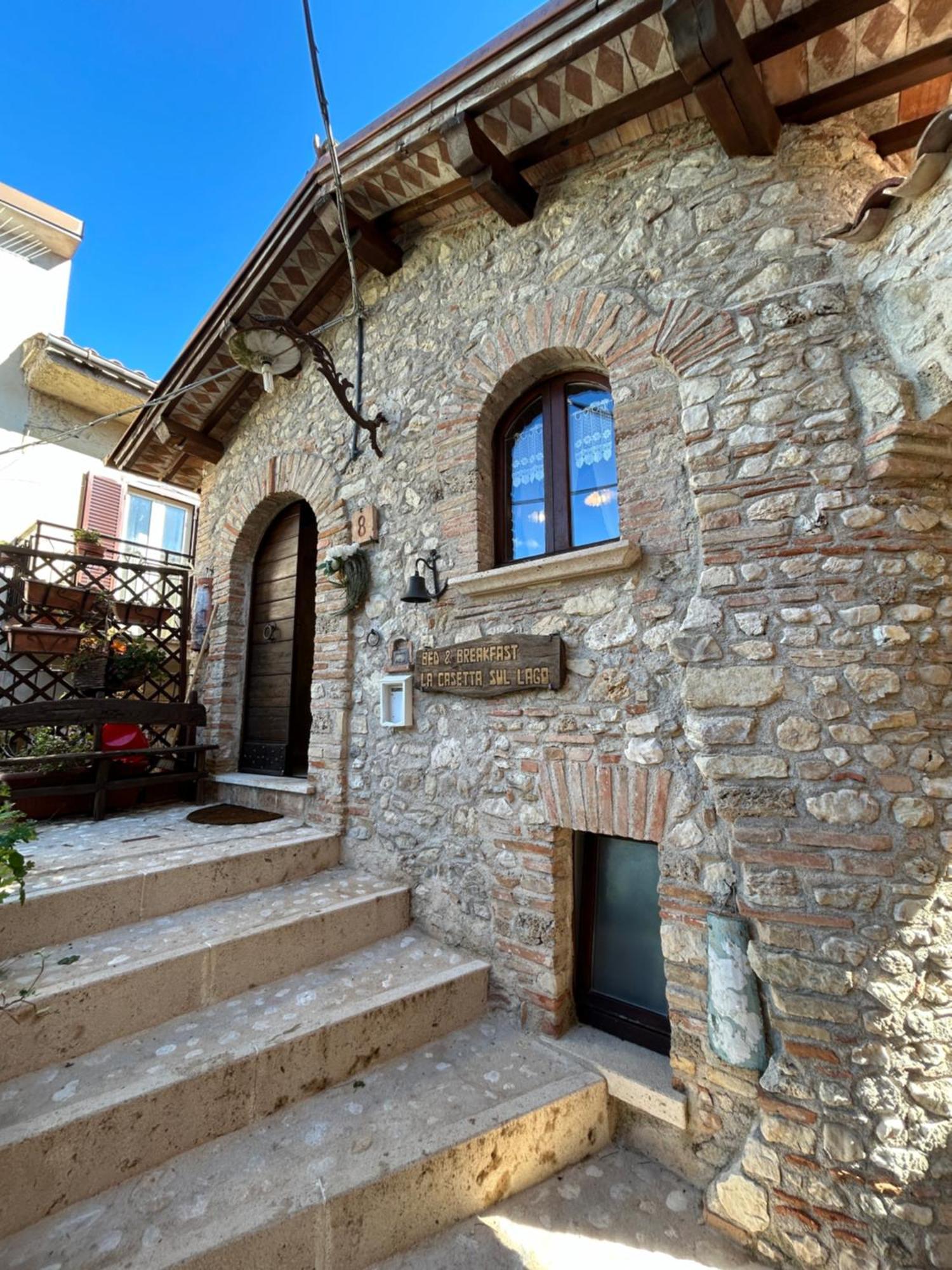 B&B La Casetta Sul Lago Colle di Tora 외부 사진